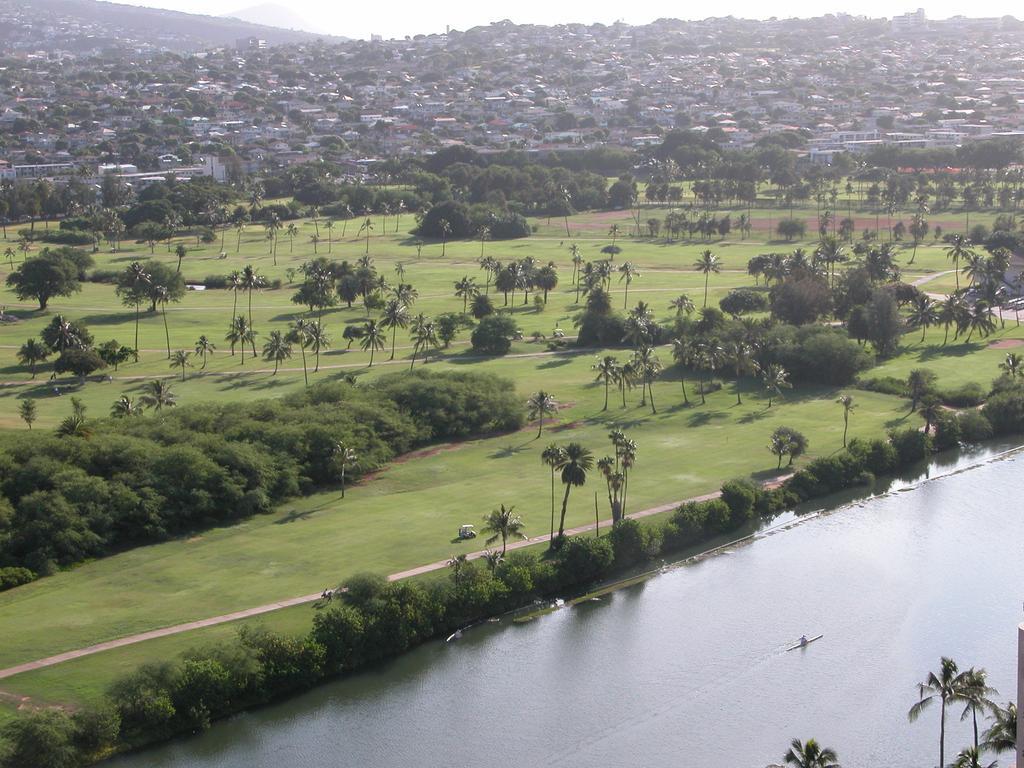 Fairway Villas 檀香山 外观 照片